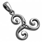 Celtic Triskele Triple Spiral Knot Pendant, pn412